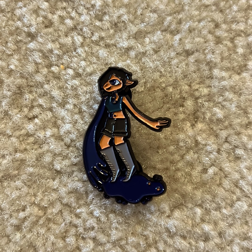 Original character pin- Aurora Kadash